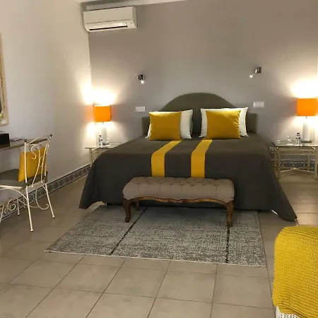 Corniche, Privee, 4 Suites, Vue Mer, Piscine Au Sel, Chauffee Et Couverte * Albufeira