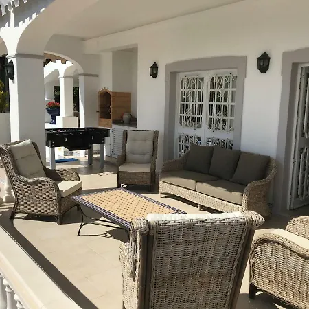 Corniche, Privee, 4 Suites, Vue Mer, Piscine Au Sel, Chauffee Et Couverte Villa *