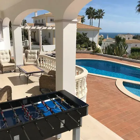 Corniche, Privee, 4 Suites, Vue Mer, Piscine Au Sel, Chauffee Et Couverte * Albufeira