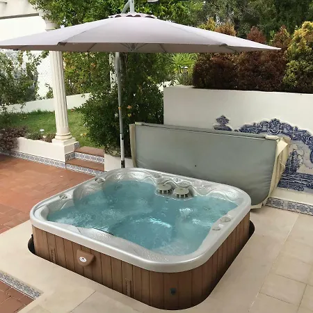Villa Corniche, Privee, 4 Suites, Vue Mer, Piscine Au Sel, Chauffee Et Couverte *