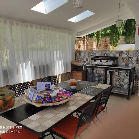 Corniche, Privee, 4 Suites, Vue Mer, Piscine Au Sel, Chauffee Et Couverte فيلة البوفيرا
